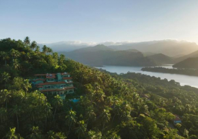 The Albatross, Kandy